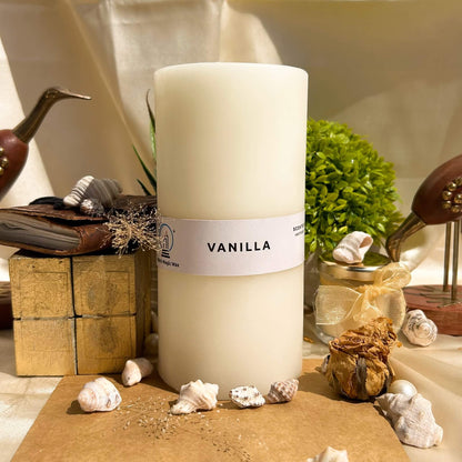 Vanilla Scented Paraffin Candle - Pillar - 600g